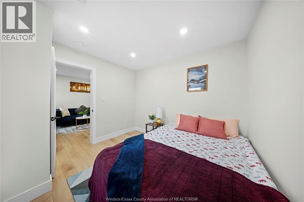 1663 Drouillard Road, Windsor, ON - Indoor Photo Showing Bedroom