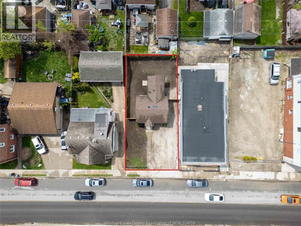 1663 Drouillard Road, Windsor, ON - Outdoor