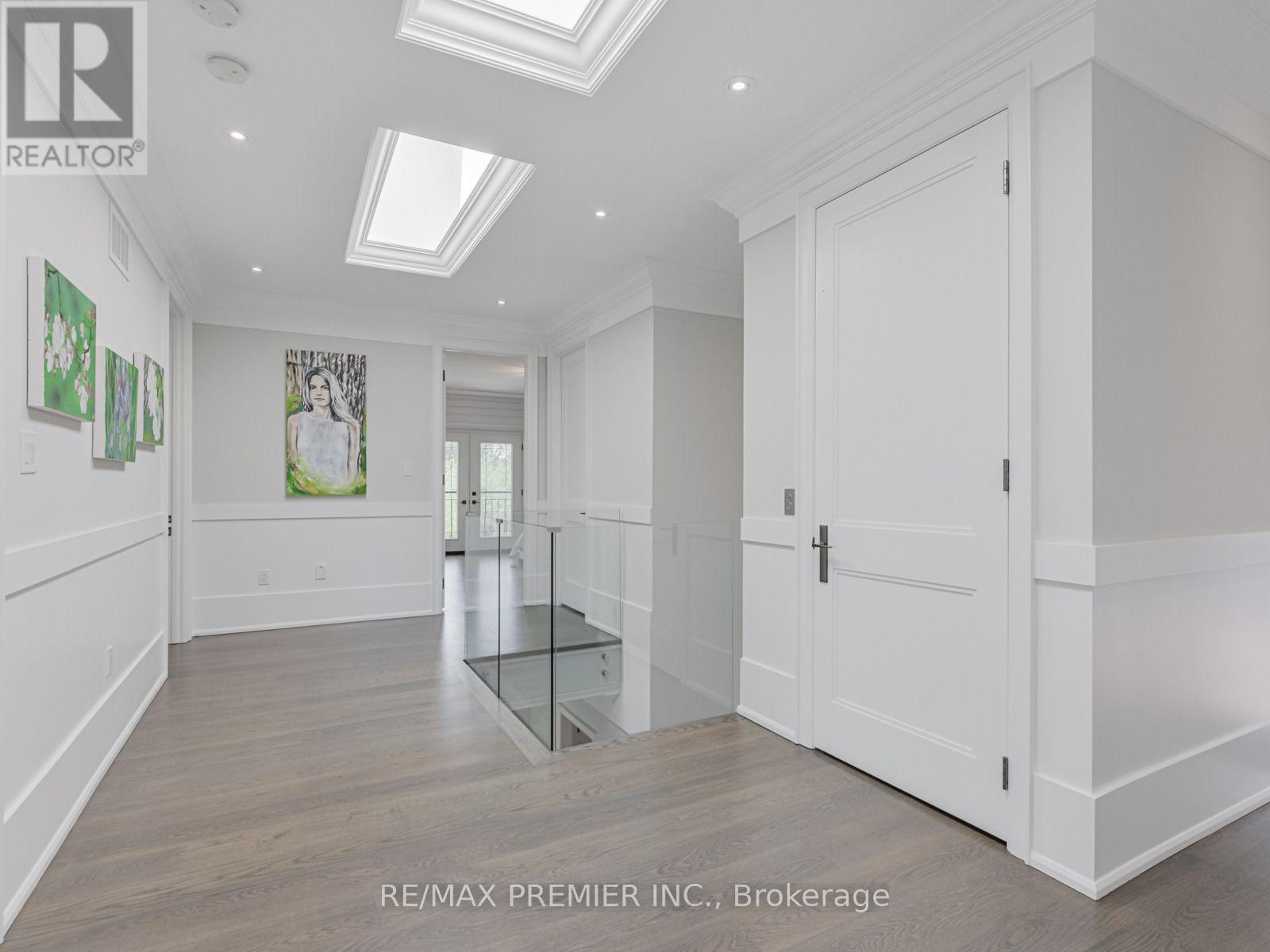 Upper Level Hallway 9 Ft Ceilings - 111 Codsell Avenue, Toronto, ON
