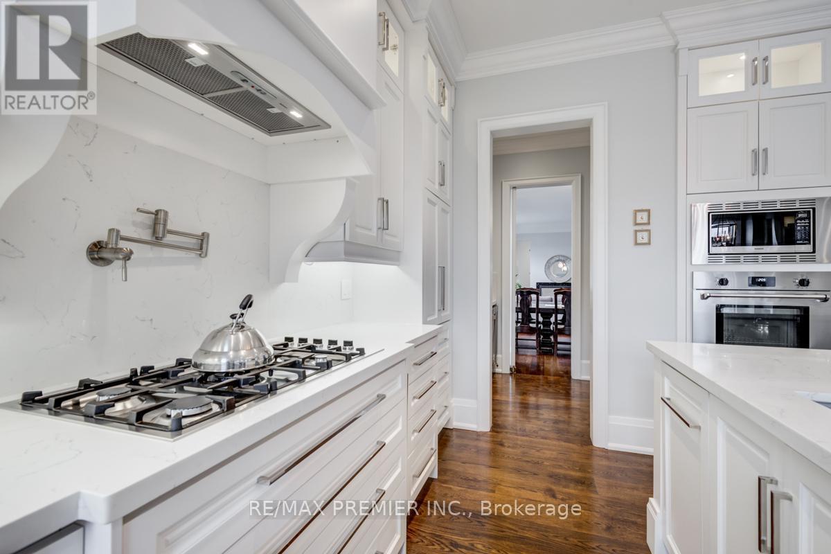 Bertazzoni Gas Cook Top & Pot Filler - 111 Codsell Avenue, Toronto, ON