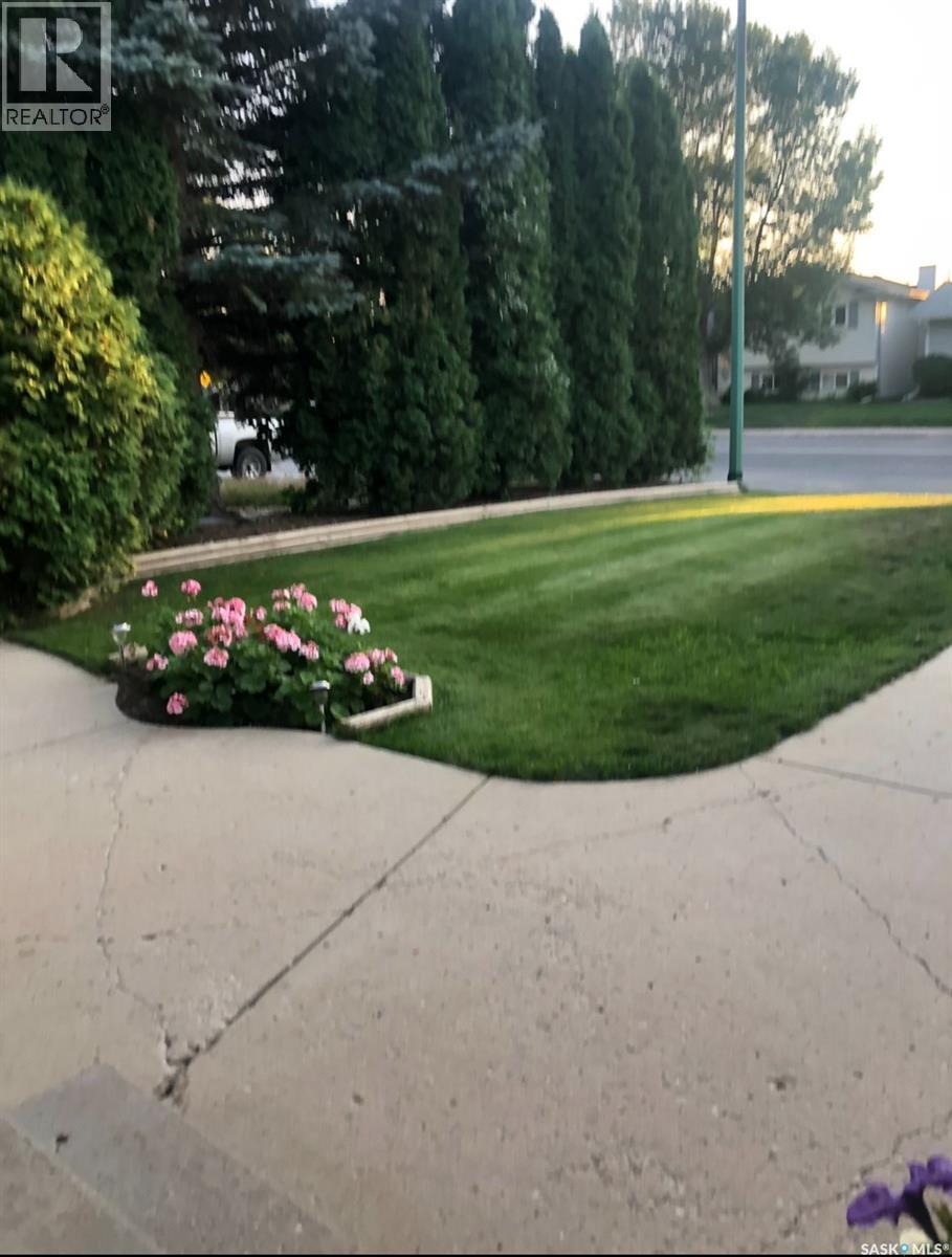 222 Hunt Road, Saskatoon, SK