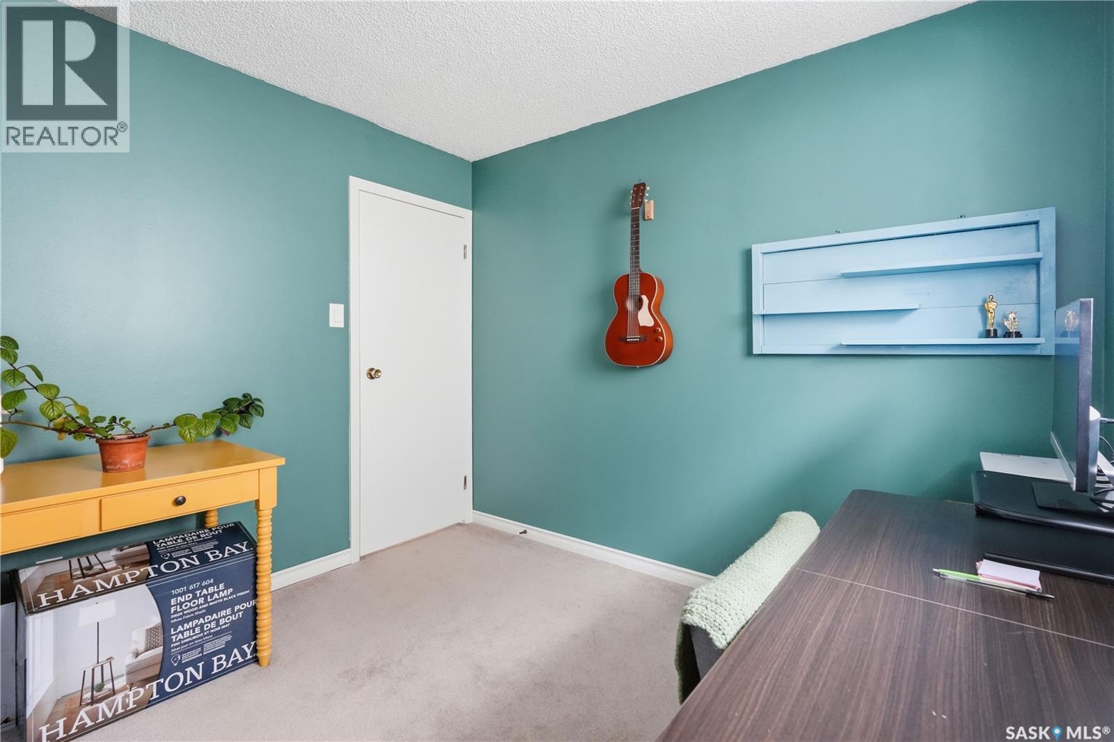166 Magee Crescent, Regina, SK - Indoor Photo Showing Other Room