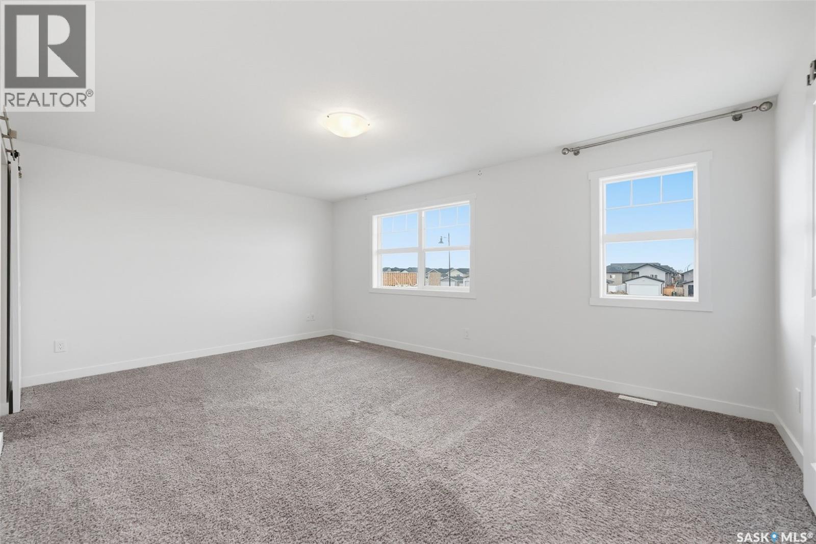 830 Kensington Boulevard, Saskatoon, SK - Indoor Photo Showing Other Room