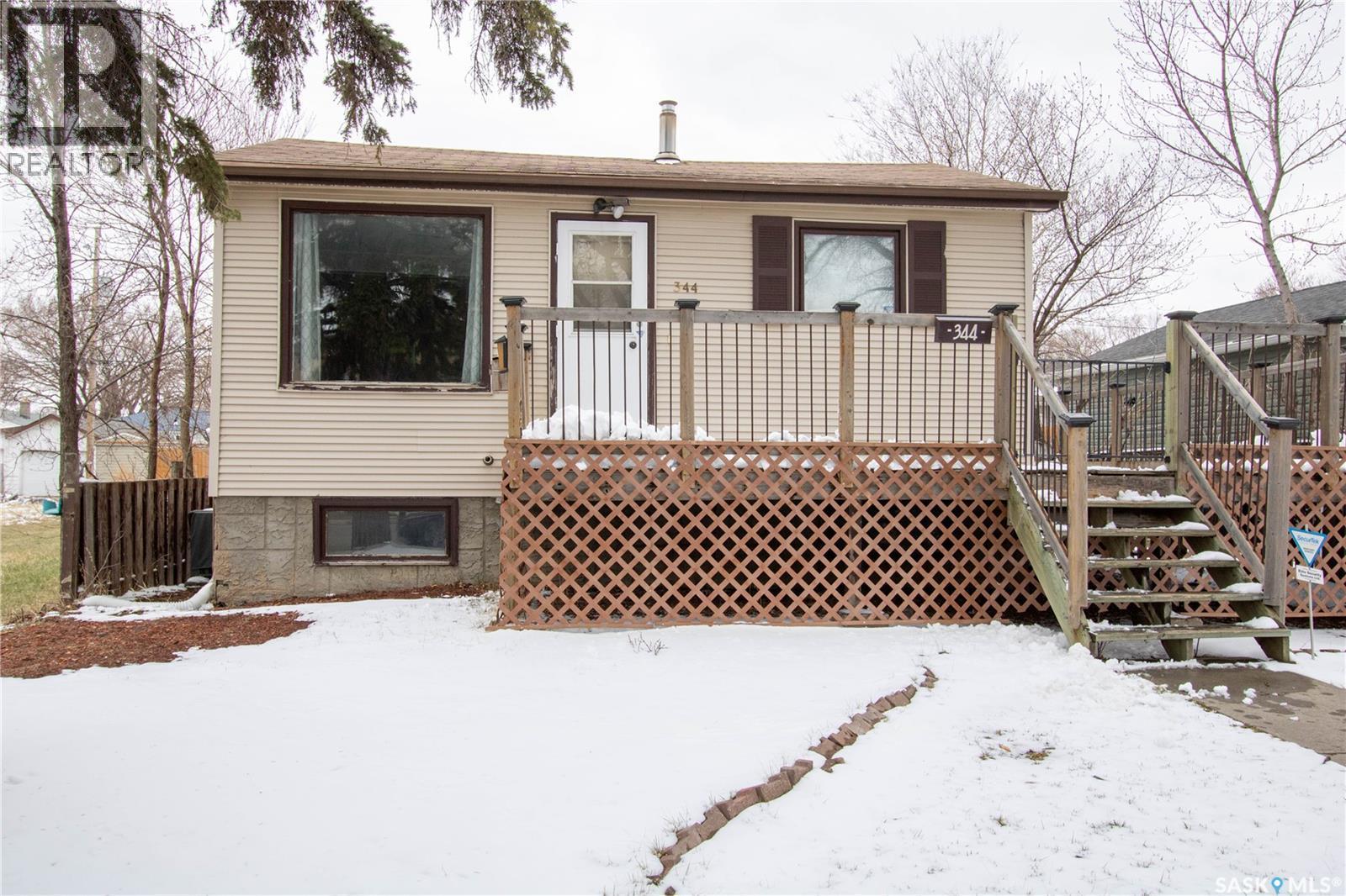 344 Angus Street, Regina, SK - Outdoor With Deck Patio Veranda