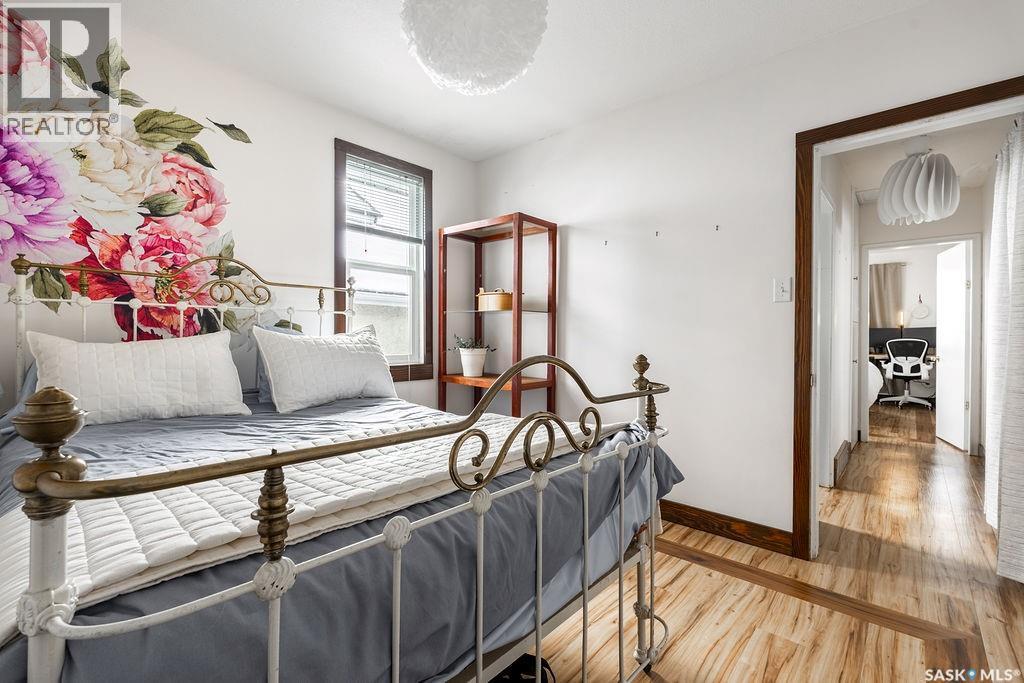 612 M Avenue S, Saskatoon, SK - Indoor Photo Showing Bedroom