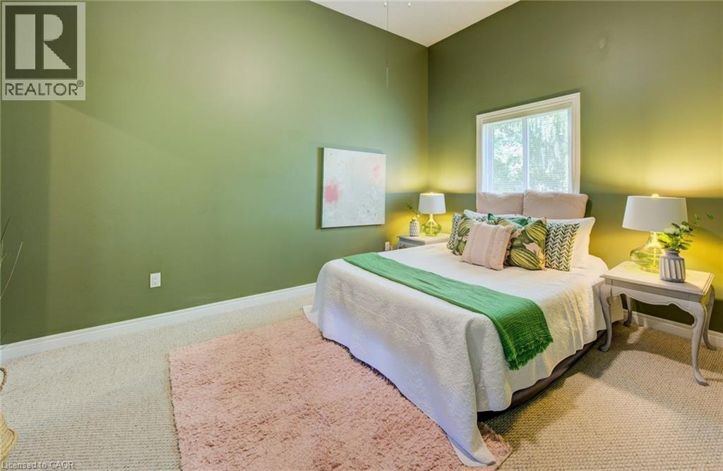 Upper unit - 2 Smetana Drive, Kitchener, ON - Indoor Photo Showing Bedroom