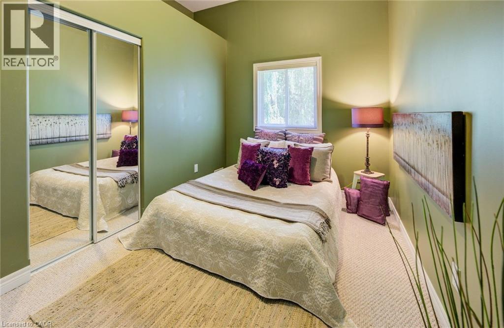 Upper unit - 2 Smetana Drive, Kitchener, ON - Indoor Photo Showing Bedroom