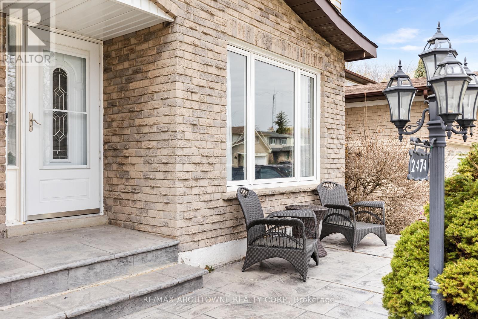 2474 Cavendish Drive, Burlington, ON - Outdoor With Deck Patio Veranda With Exterior