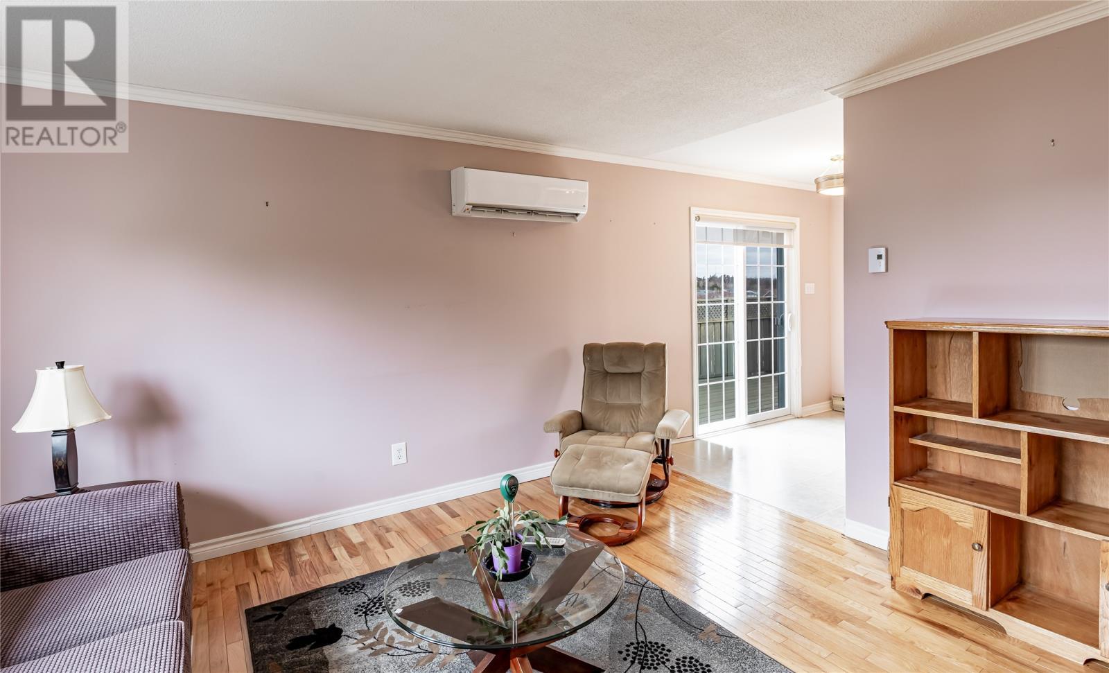 15 Greslet Place, Conception Bay South, NL - Indoor