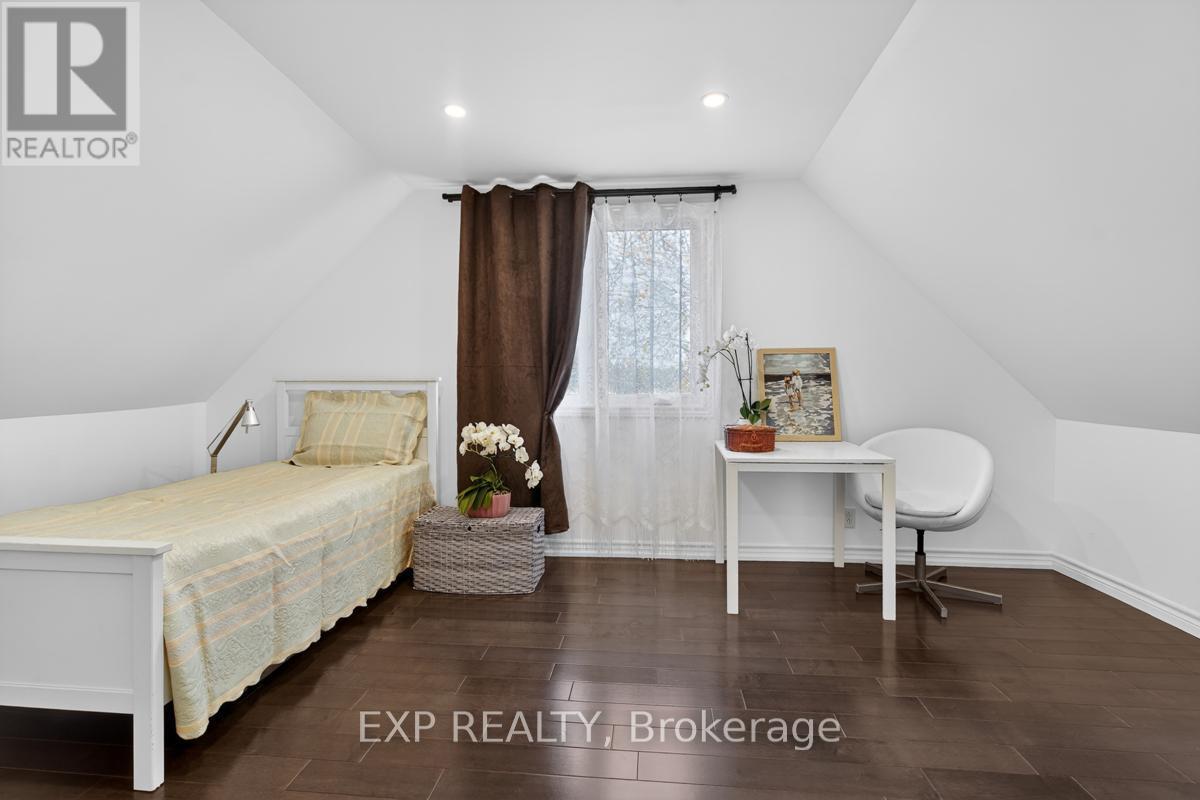 37008 Third Line, Southwold, ON - Indoor