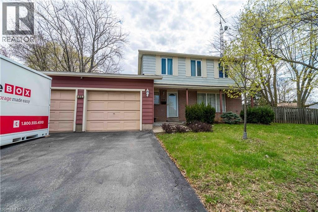 519 Brigadoon Drive, Hamilton, ON - Outdoor With Facade