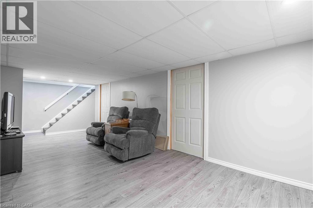 519 Brigadoon Drive, Hamilton, ON - Indoor