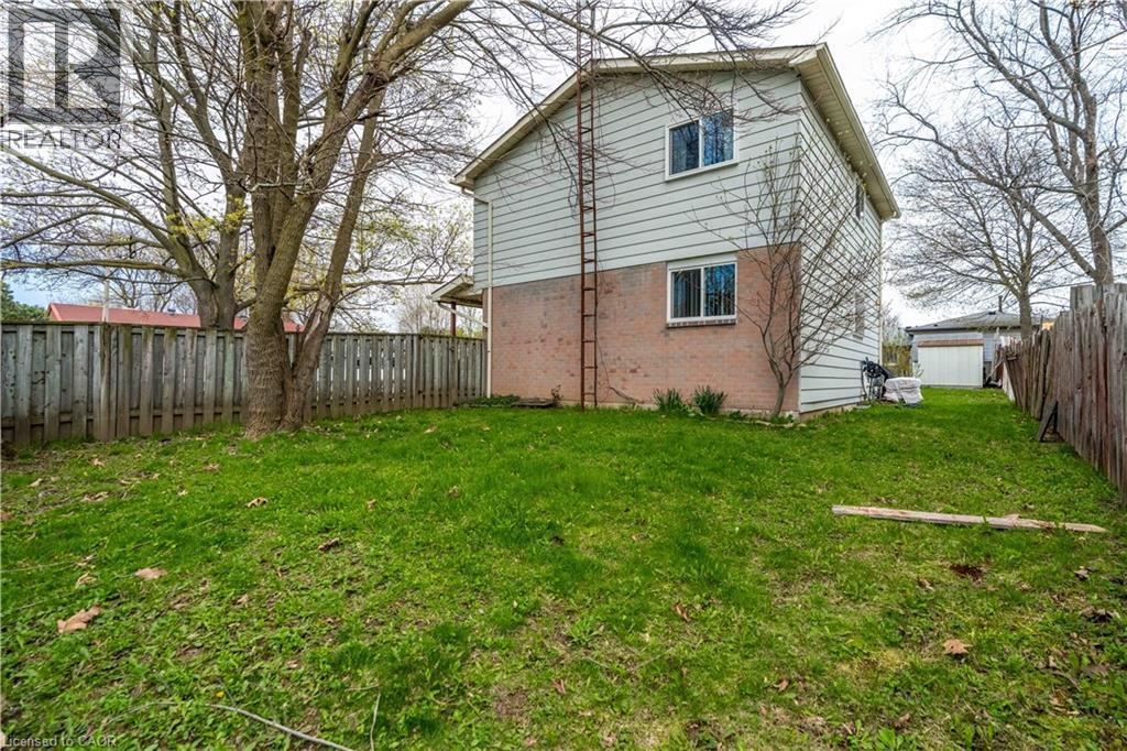 519 Brigadoon Drive, Hamilton, ON - Outdoor