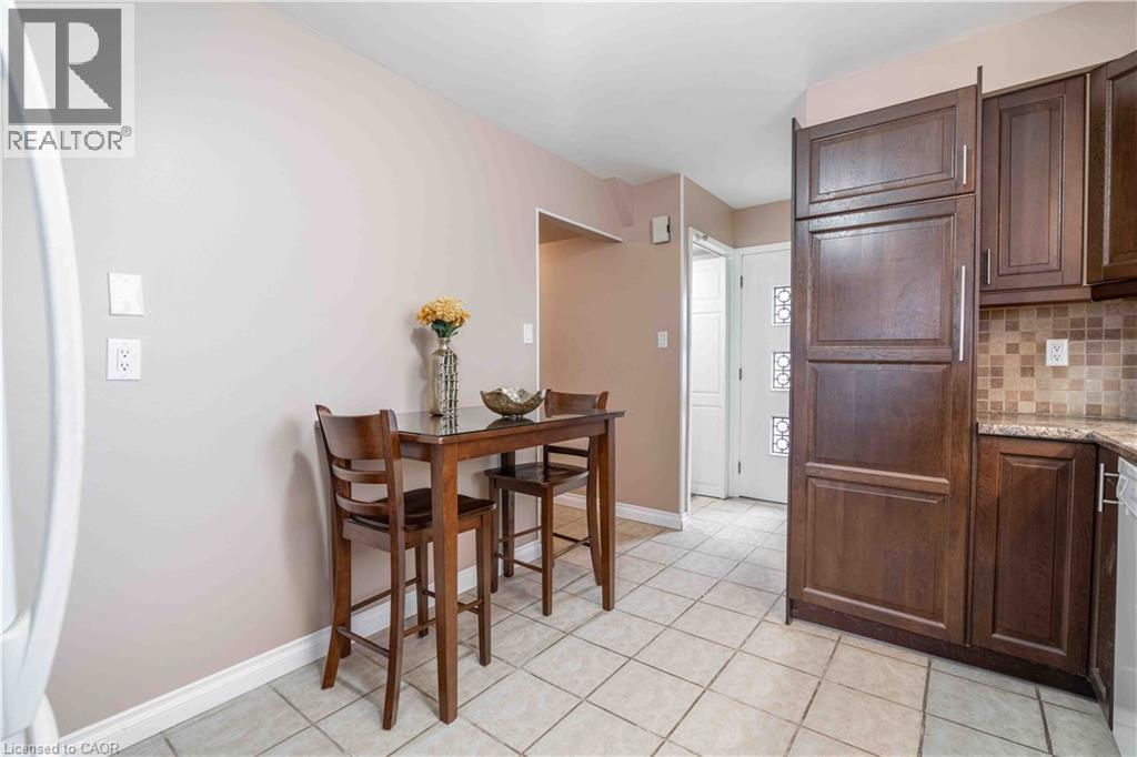 519 Brigadoon Drive, Hamilton, ON - Indoor