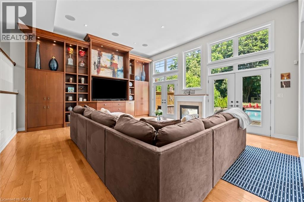 373 Torrance Street, Burlington, ON - Indoor Photo Showing Other Room With Fireplace