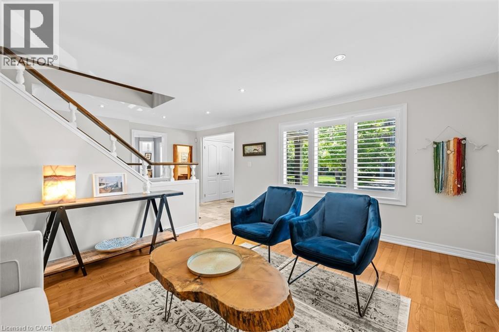 373 Torrance Street, Burlington, ON - Indoor