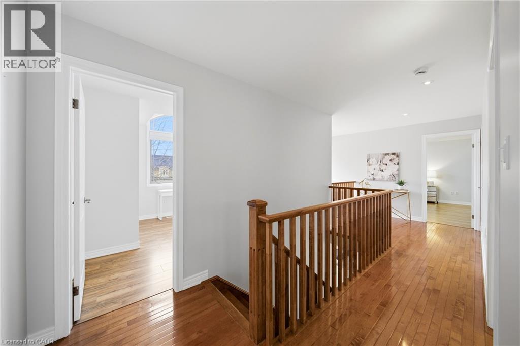 189 Cloverleaf Drive, Ancaster, ON - Indoor Photo Showing Other Room