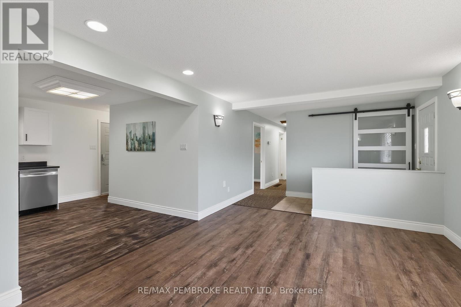 12 Alder Crescent, Deep River, ON - Indoor