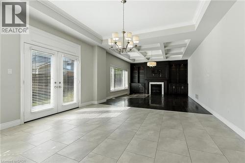 43 Riesling Court, Hamilton, ON - Indoor Photo Showing Other Room