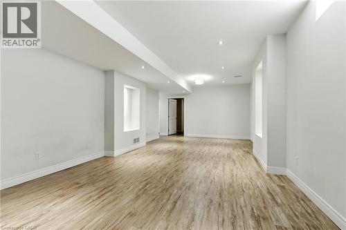 43 Riesling Court, Hamilton, ON - Indoor Photo Showing Other Room