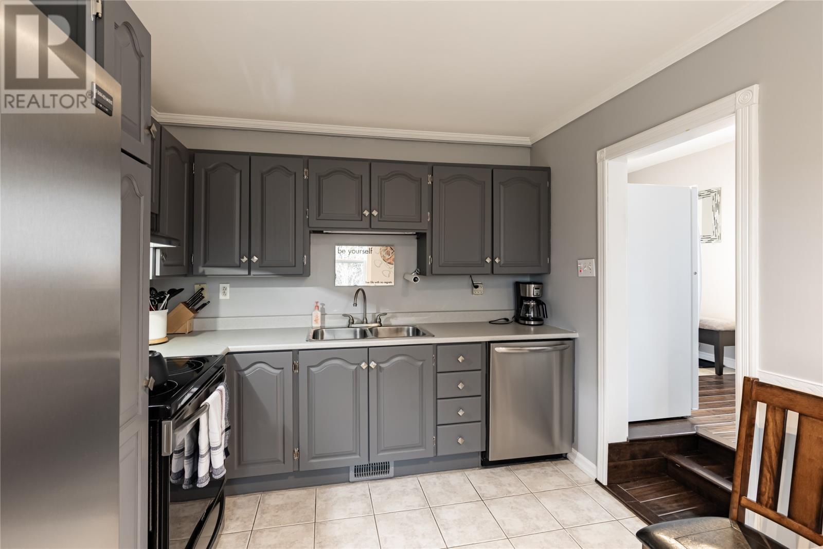 29 Greslet Place, Cbs, NL - Indoor Photo Showing Kitchen With Double Sink