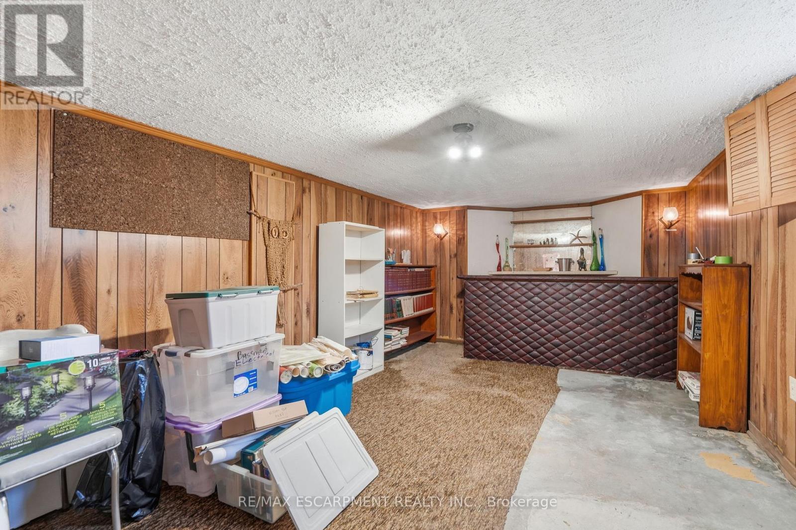 123 Longwood Road N, Hamilton, ON - Indoor