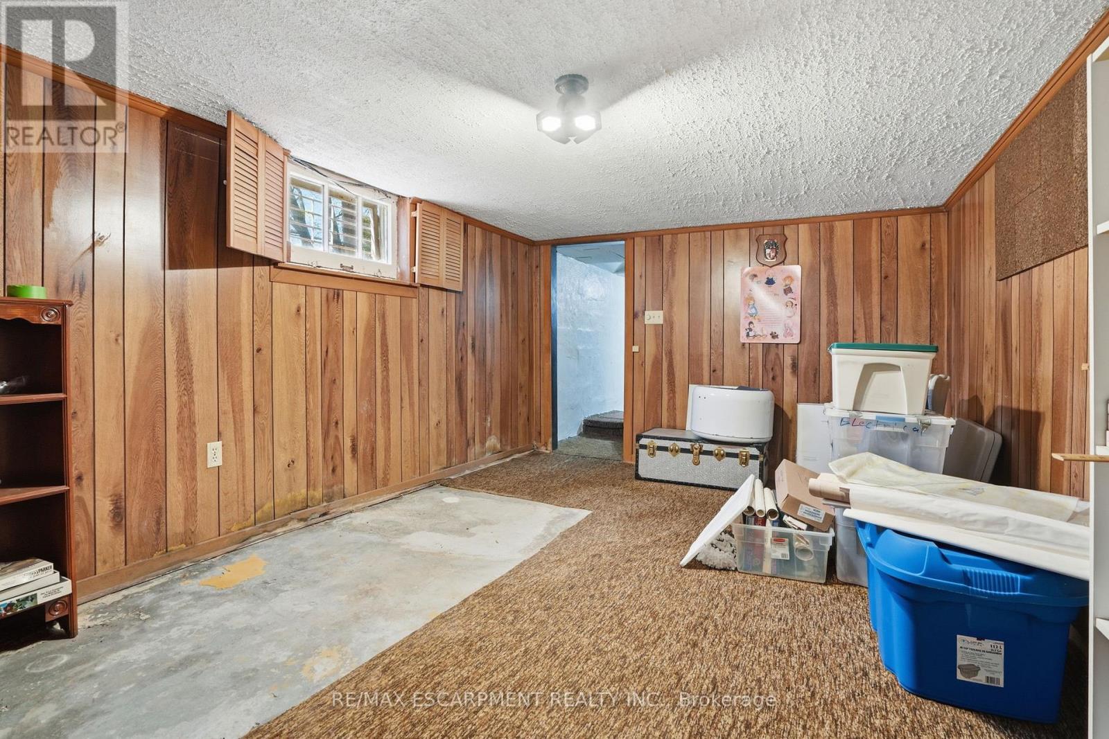 123 Longwood Road N, Hamilton, ON - Indoor
