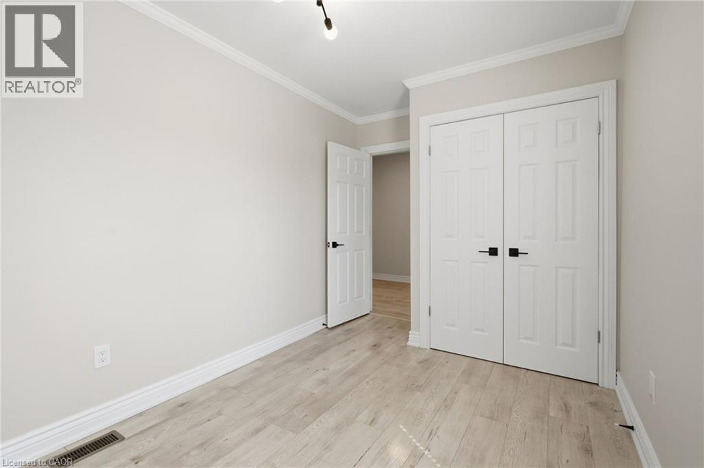 Plenty of closet space second bedroom - 78 Glendale Avenue N, Hamilton, ON - Indoor Photo Showing Other Room