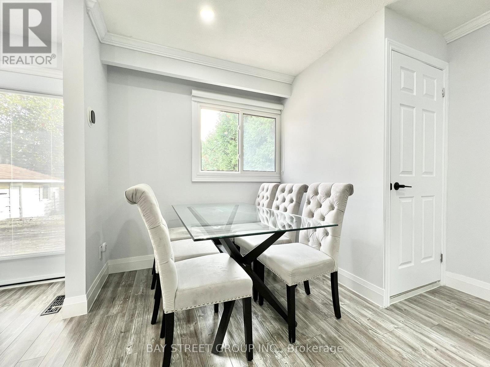 93 Parkway Avenue, Markham, ON - Indoor Photo Showing Dining Room