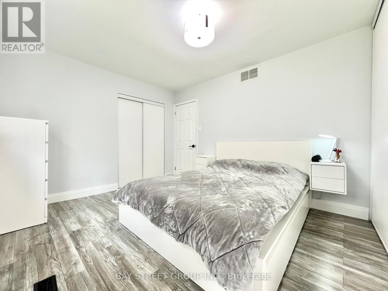 93 Parkway Avenue, Markham, ON - Indoor Photo Showing Bedroom