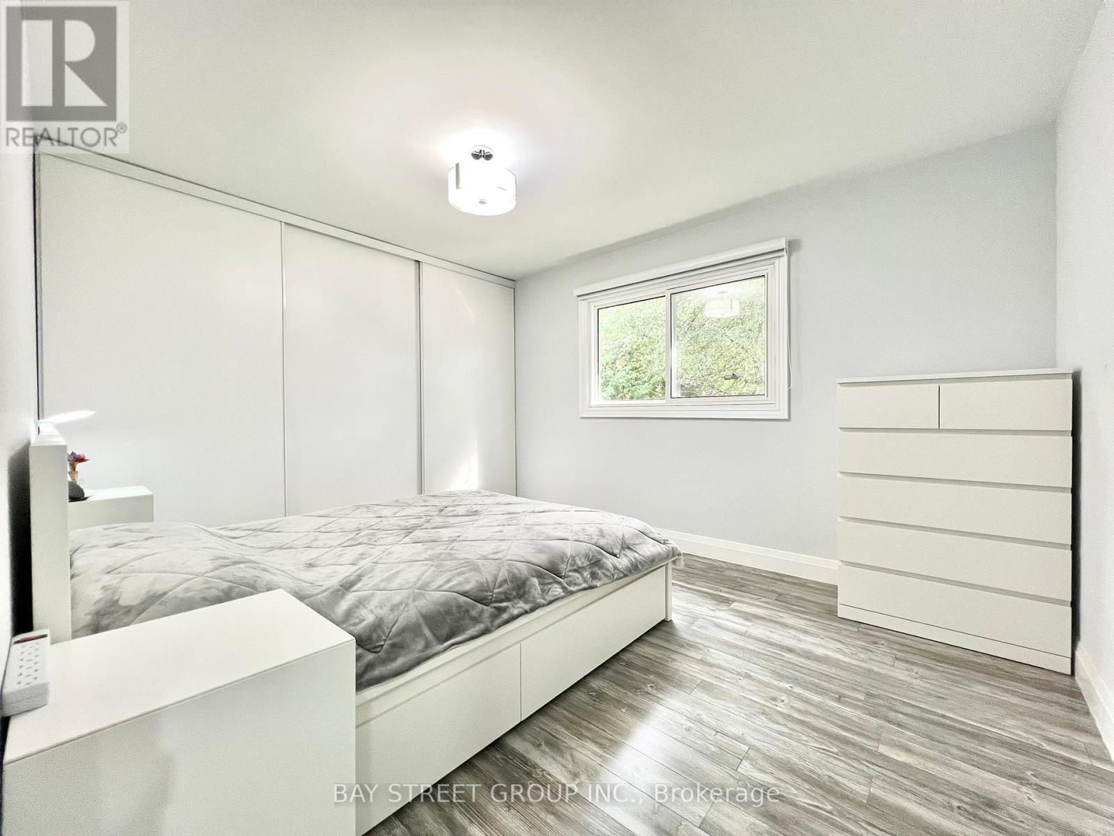 93 Parkway Avenue, Markham, ON - Indoor Photo Showing Bedroom