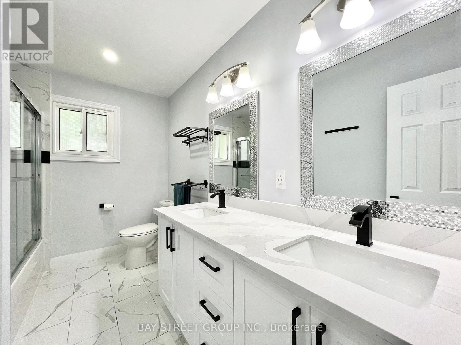 93 Parkway Avenue, Markham, ON - Indoor Photo Showing Bathroom