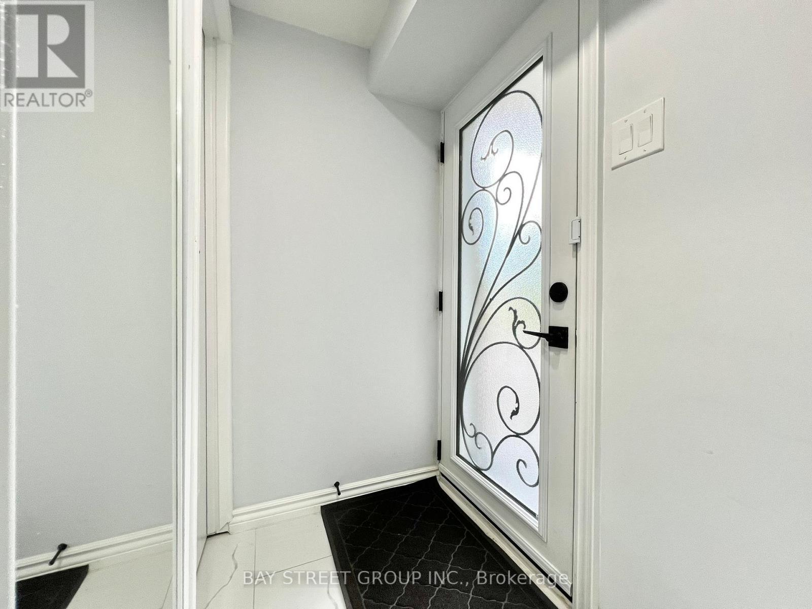93 Parkway Avenue, Markham, ON - Indoor Photo Showing Other Room