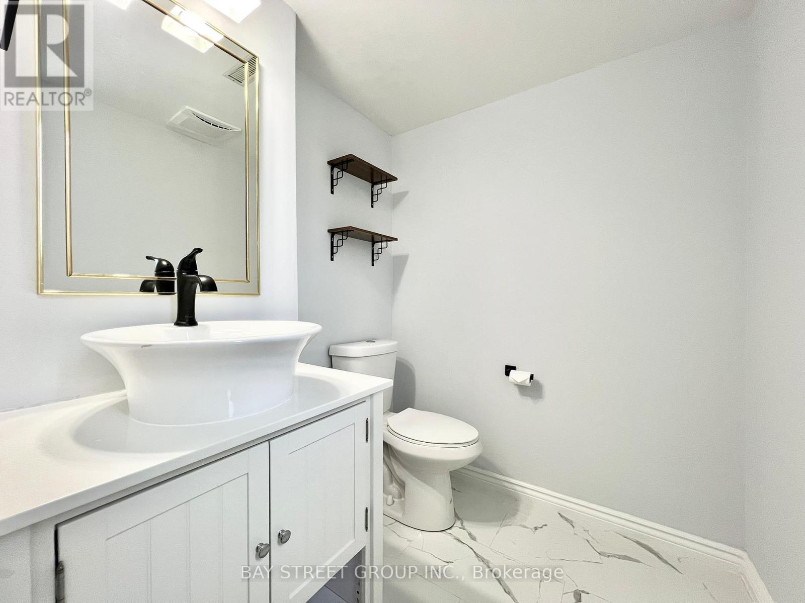 93 Parkway Avenue, Markham, ON - Indoor Photo Showing Bathroom