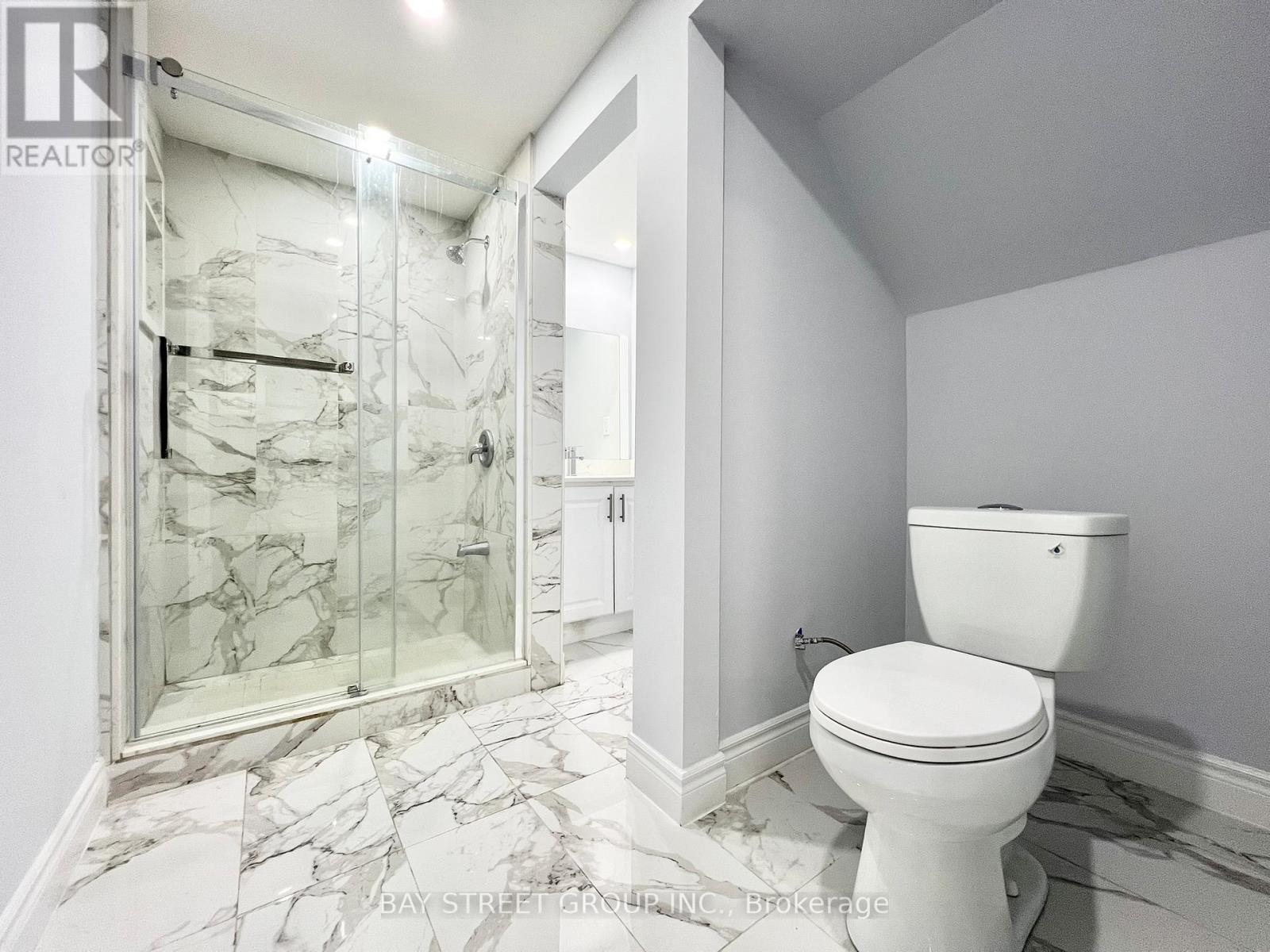 93 Parkway Avenue, Markham, ON - Indoor Photo Showing Bathroom
