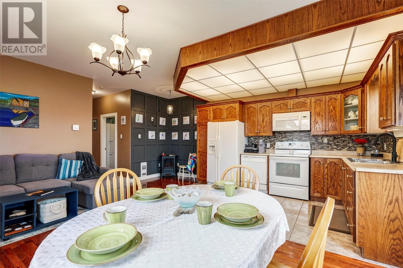 315 Main Road, Whiteway, NL