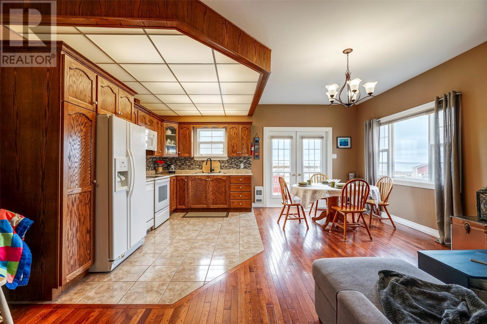 315 Main Road, Whiteway, NL