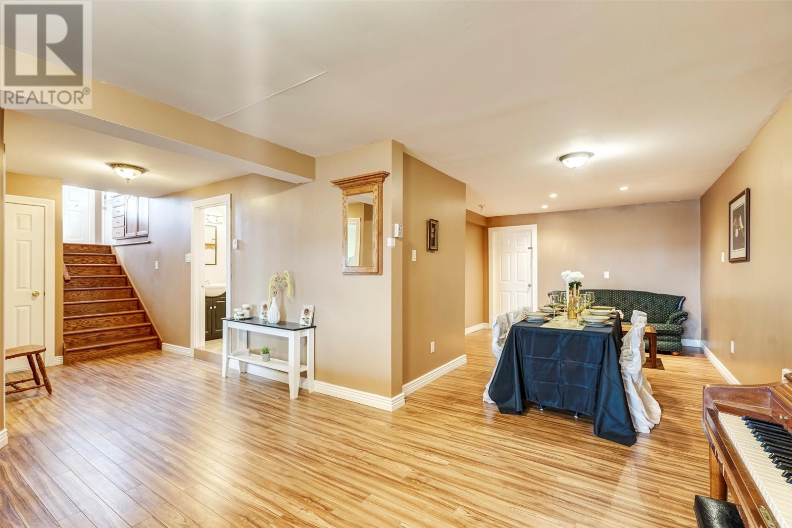 315 Main Road, Whiteway, NL