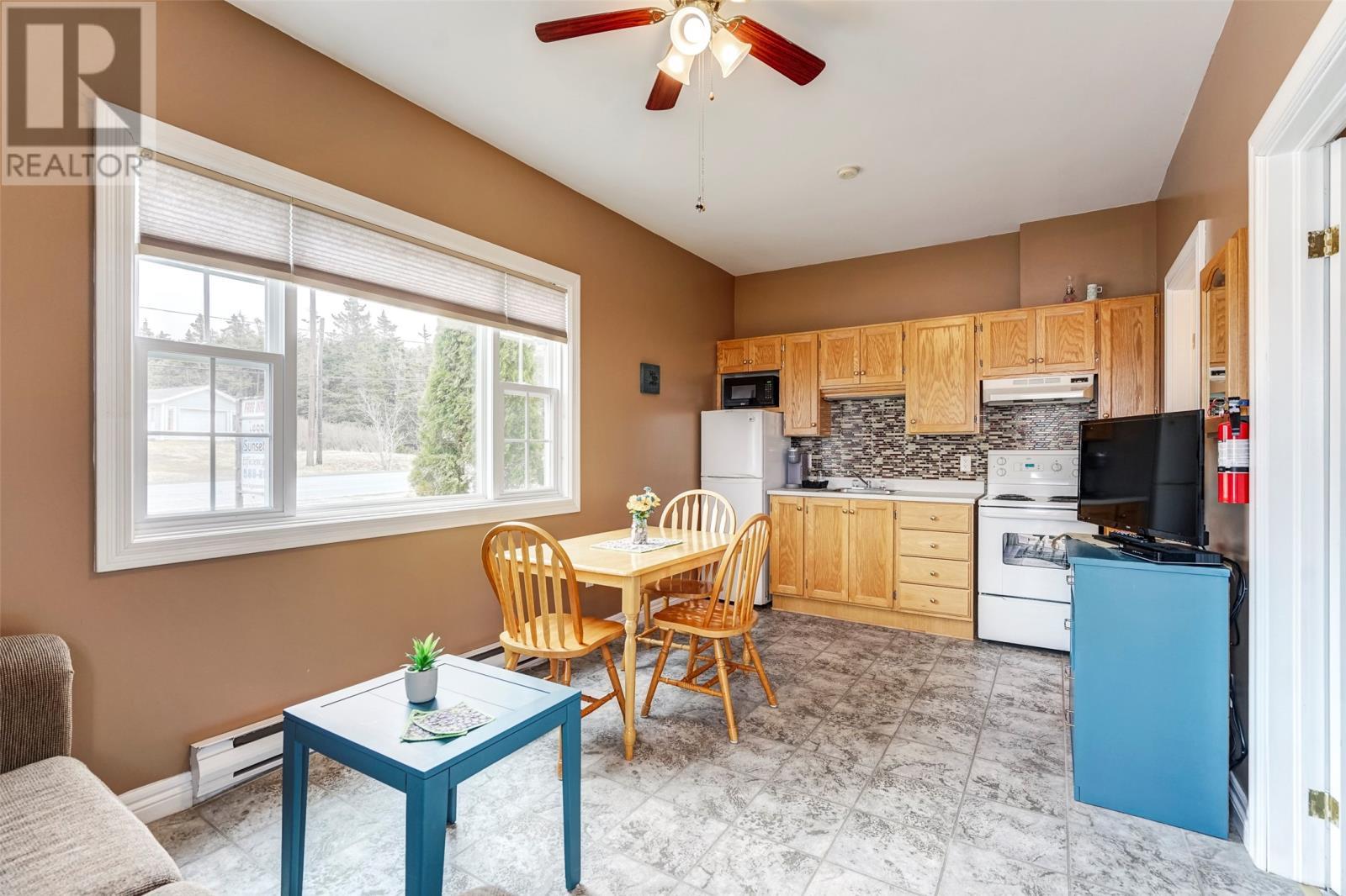 315 Main Road, Whiteway, NL