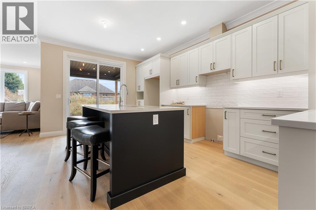 *TO BE BUILT - SIMILAR NOT EXACT* - 111 Judd Drive, Simcoe, ON - Indoor Photo Showing Kitchen With Upgraded Kitchen