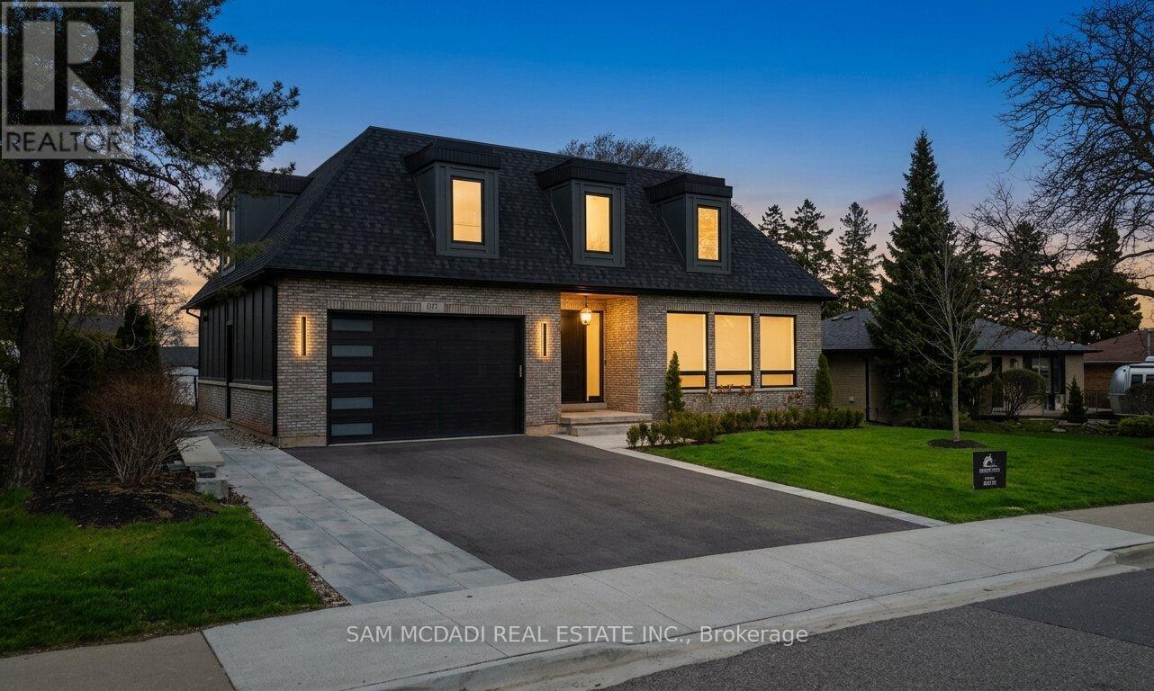 107 Vista Boulevard, Mississauga, ON - Outdoor With Facade