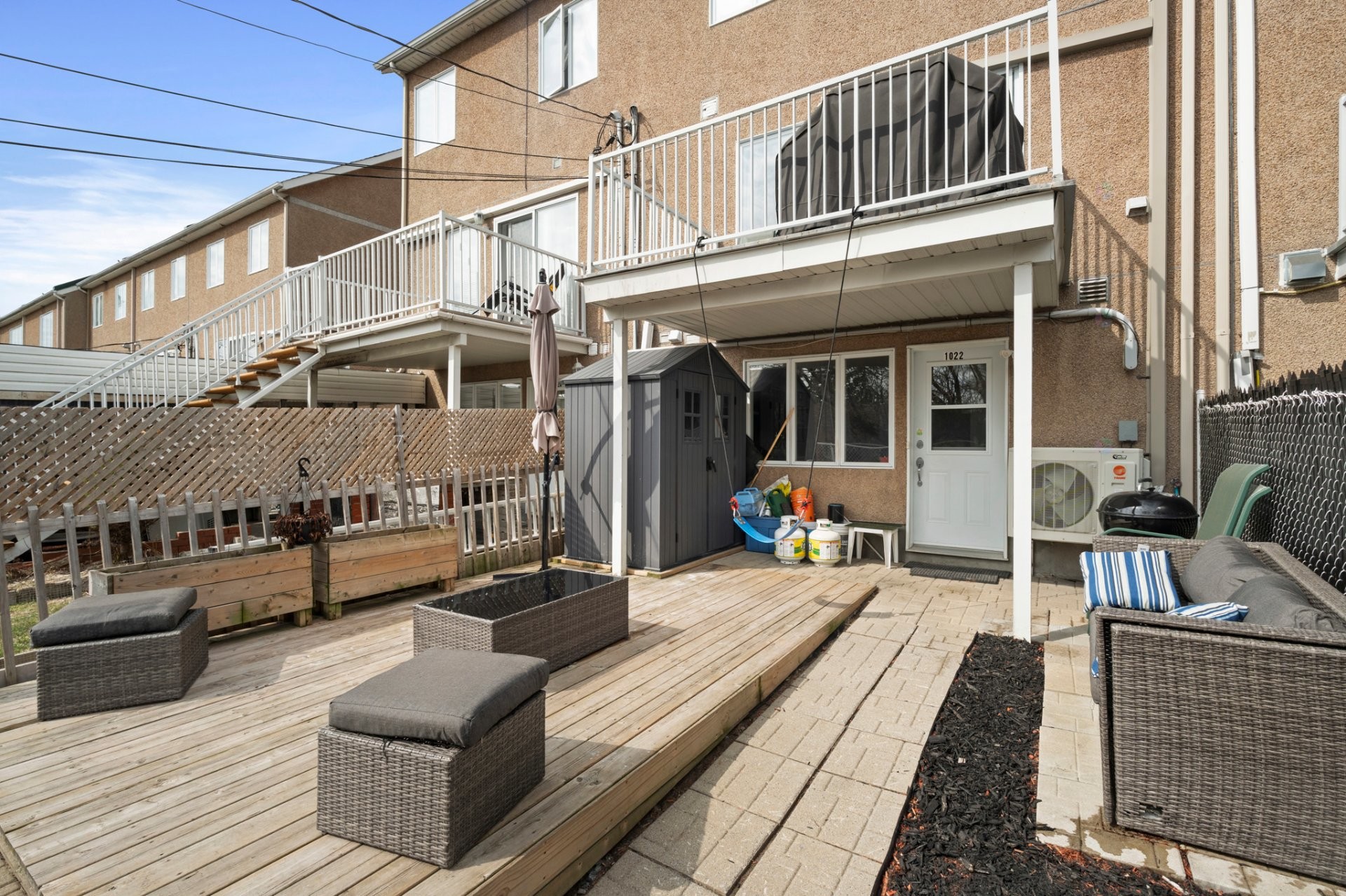 Face arrière - 1022 Mtée Masson, Laval (Saint-Vincent-De-Paul), QC - Outdoor With Deck Patio Veranda With Exterior