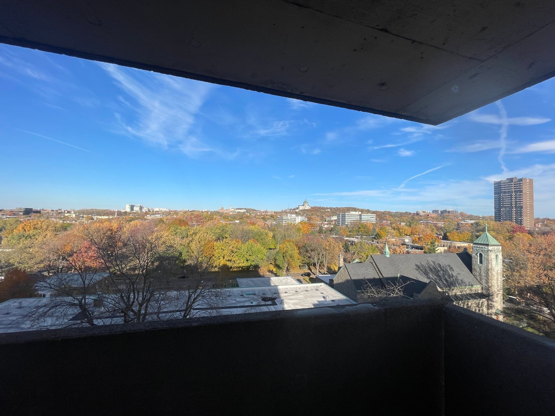Balcony - 505-5350 Av. Macdonald, Côte-Saint-Luc, QC - Outdoor With View
