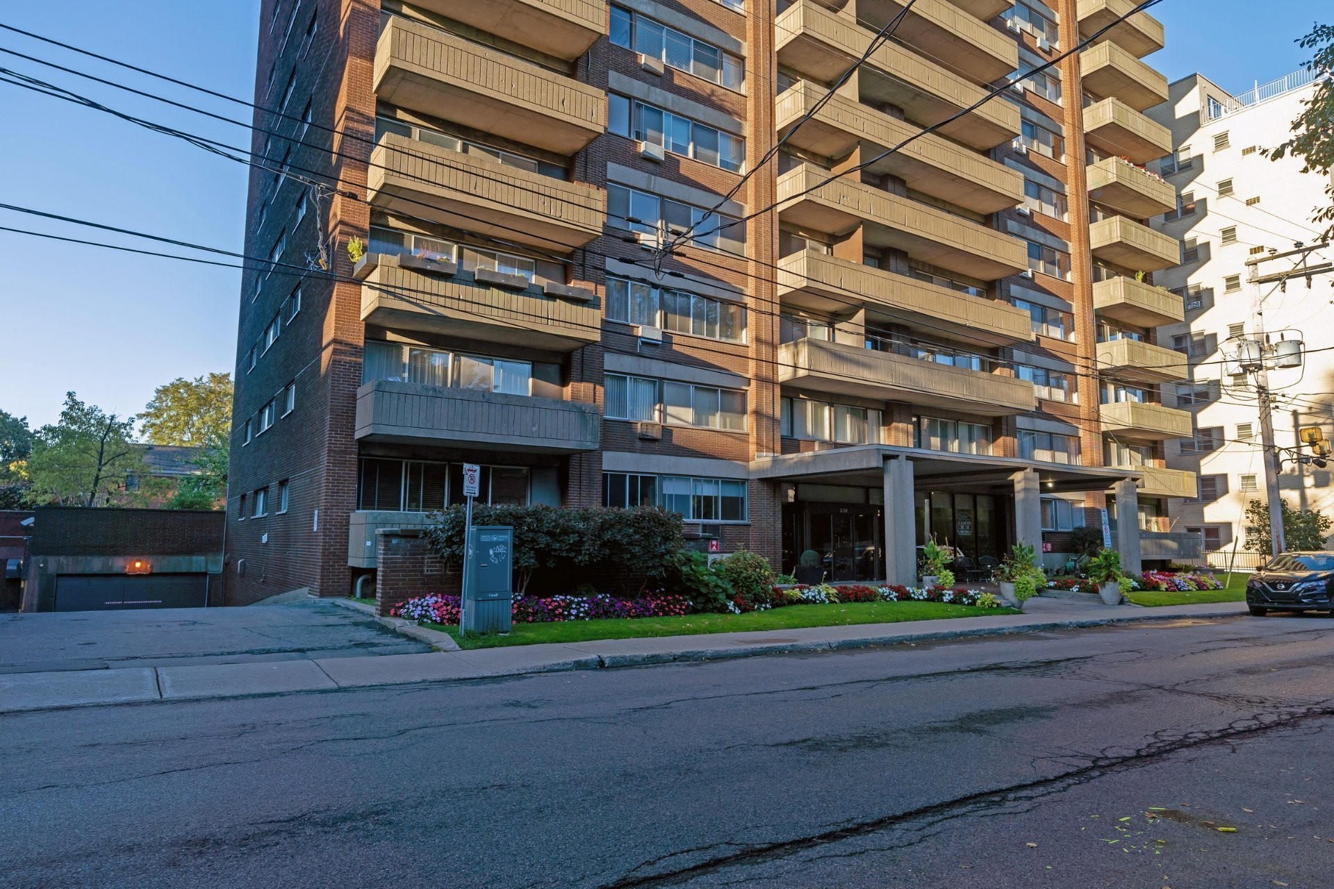 Façade - 204-5150 Av. Macdonald, Côte-Saint-Luc, QC - Outdoor With Facade