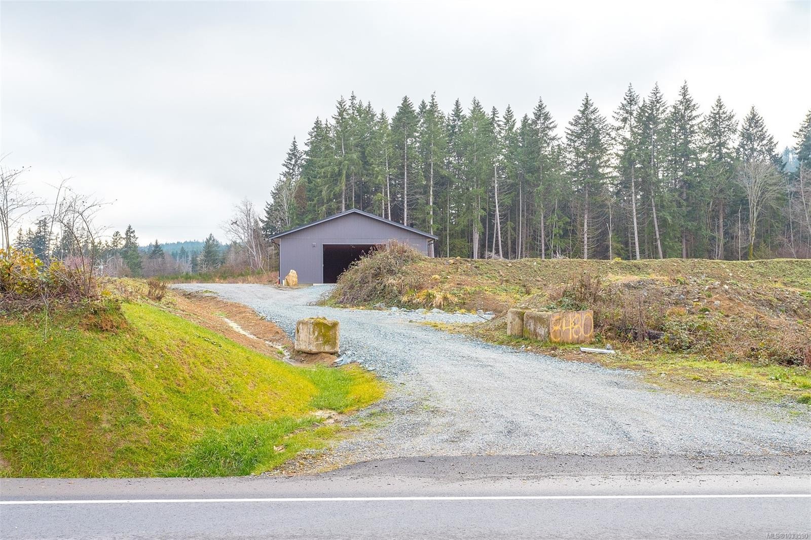 8480 Crofton Rd, Crofton, BC