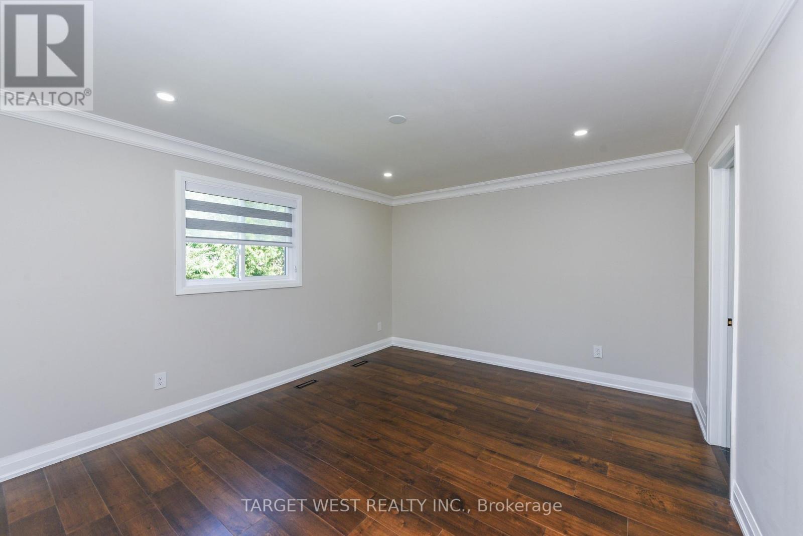 1263 Crestdale Road, Mississauga, ON - Indoor Photo Showing Other Room