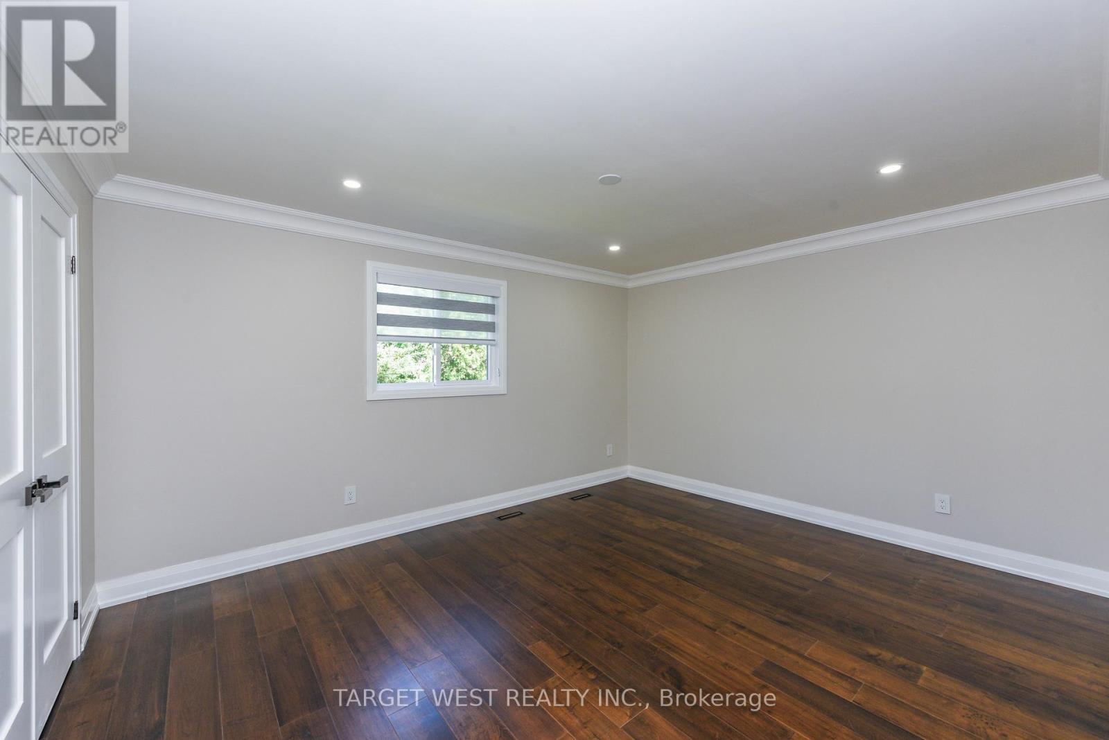 1263 Crestdale Road, Mississauga, ON - Indoor Photo Showing Other Room