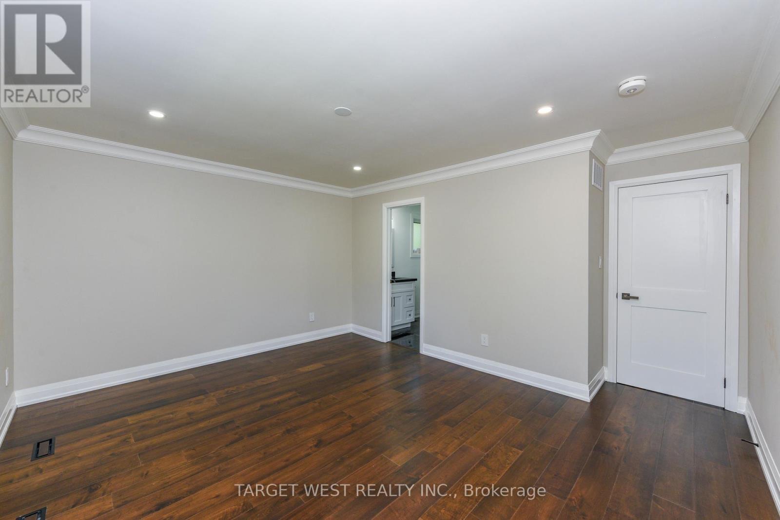 1263 Crestdale Road, Mississauga, ON - Indoor Photo Showing Other Room