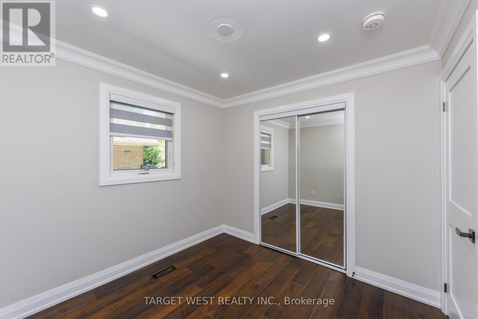 1263 Crestdale Road, Mississauga, ON - Indoor Photo Showing Other Room