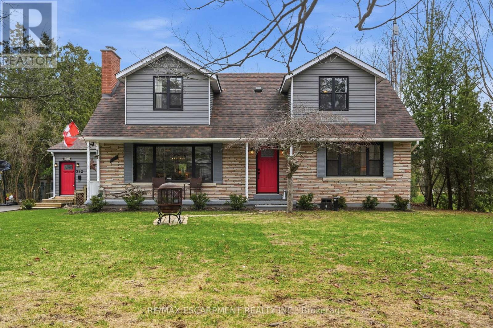 222 Concession 11 E, Hamilton, ON - Outdoor With Deck Patio Veranda With Facade